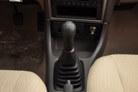 2011款长安铃木羚羊1.3L手动标准型