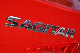 2011款大众速腾1.4TSI手动豪华型