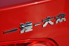 2011款大众速腾1.4TSI手动豪华型