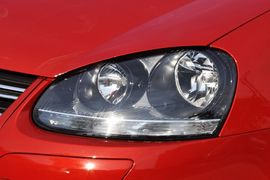 2011款大众速腾1.4TSI手动豪华型