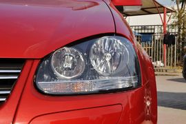 2011款大众速腾1.4TSI手动豪华型