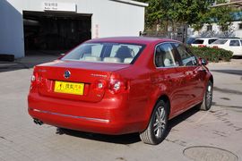 2011款大众速腾1.4TSI手动豪华型