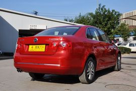 2011款大众速腾1.4TSI手动豪华型