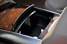 2011款奔驰R300L商务型