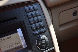 2011款奔驰R300L商务型