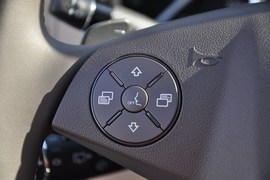 2011款奔驰R300L商务型