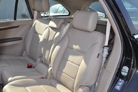 2011款奔驰R300L商务型