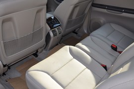 2011款奔驰R300L商务型