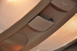 2011款奔驰R300L商务型