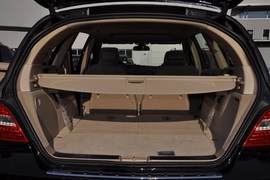 2011款奔驰R300L商务型