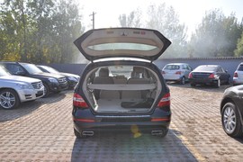 2011款奔驰R300L商务型