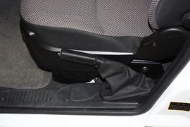 众泰朗悦EV实拍