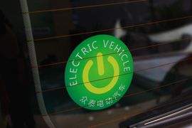 众泰朗悦EV实拍