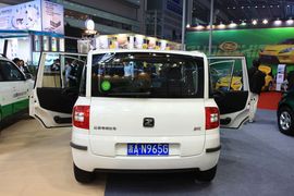 众泰朗悦EV实拍