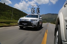 2016款广汽三菱欧蓝德