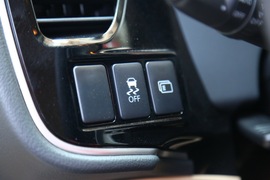 2016款广汽三菱欧蓝德