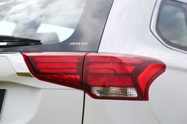 2016款广汽三菱欧蓝德