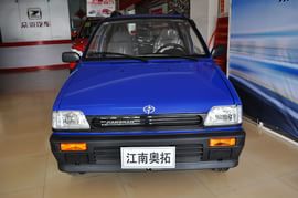 2010款江南奥拓0.8L手动标准型