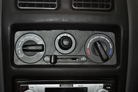 2010款江南奥拓0.8L手动标准型