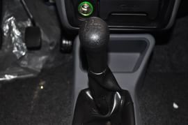 2010款江南奥拓0.8L手动标准型