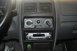 2010款江南奥拓0.8L手动标准型