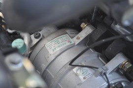 2011款郑州日产锐骐轻客ZG24