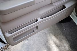 2011款郑州日产锐骐轻客ZG24