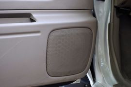 2011款郑州日产锐骐轻客ZG24