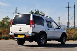 2011款郑州日产锐骐轻客ZG24