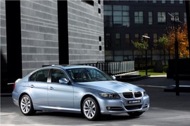 2011款宝马3系官方图片