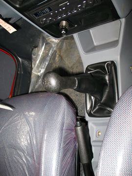 2011款江南奥拓基本型