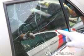 真相实验室汽车玻璃膜隔热实验