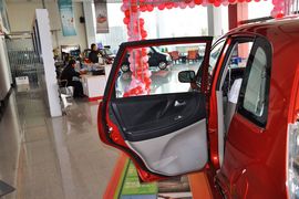 2011款昌河铃木利亚纳A+