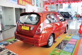 2011款昌河铃木利亚纳A+