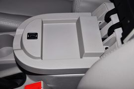 2011款江淮和悦1.5L