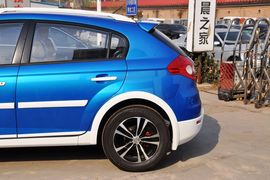 2010款骏捷CROSS