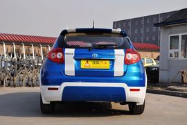 2010款骏捷CROSS