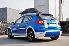 2010款骏捷CROSS