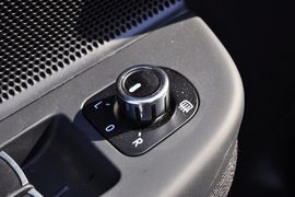 2011款一汽大众速腾1.6L手自一体舒适型