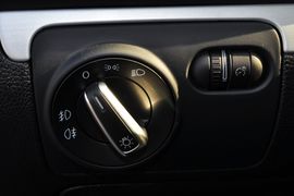 2011款一汽大众速腾1.6L手自一体舒适型