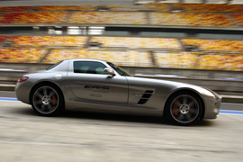 2010款奔驰SLS