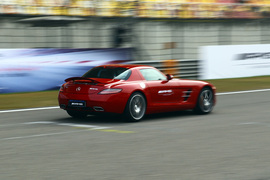 2010款奔驰SLS