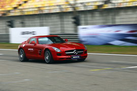 2010款奔驰SLS