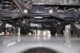 2010款三菱帕杰罗短轴