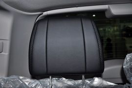 2010款三菱帕杰罗短轴