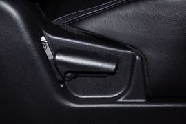 2010款三菱帕杰罗短轴