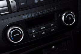 2010款三菱帕杰罗短轴