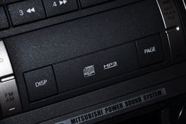 2010款三菱帕杰罗短轴