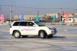 江淮瑞鹰2.4四驱试驾实拍