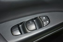 2016款日产轩逸1.6XV